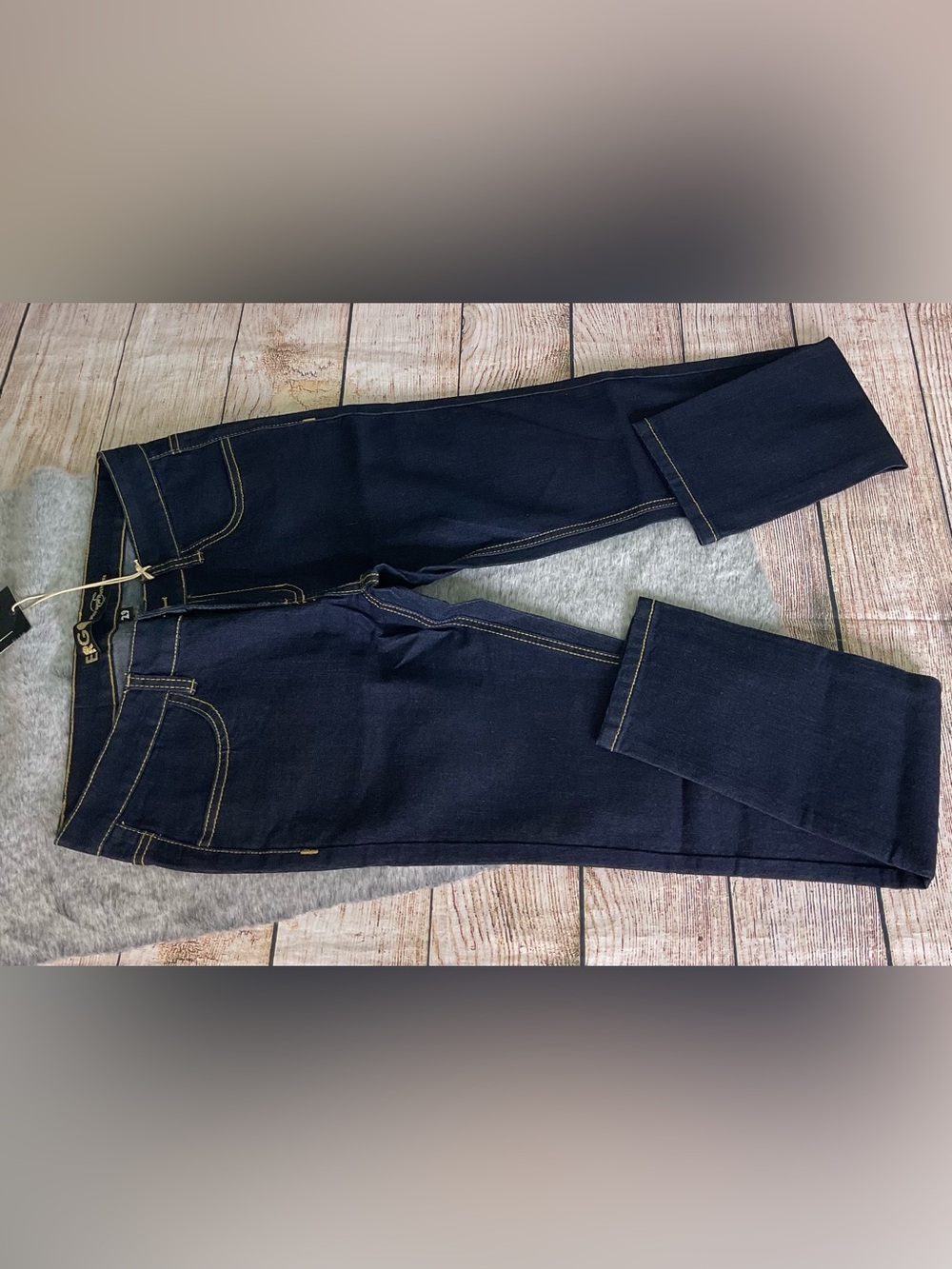 NWT Ergo Jeans Size 29